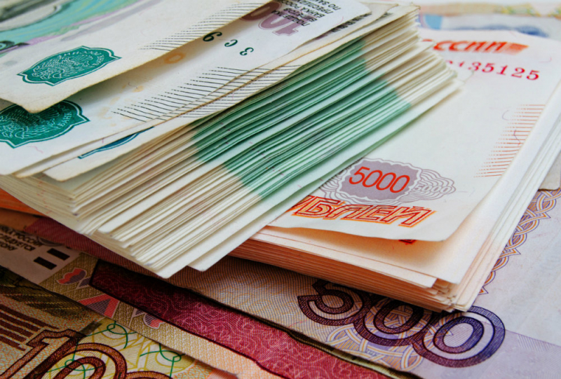 В каких рамках рубль будет держаться до майских праздников
